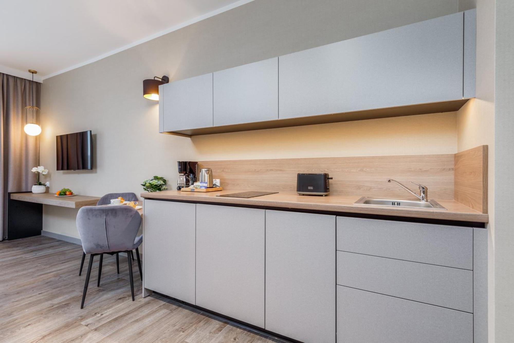 Bel Mare Holiday Apartments Near The Beach With Parking By Noclegi Renters Miedzyzdroje Exterior foto
