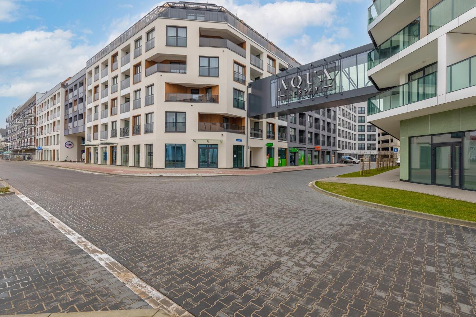 Bel Mare Holiday Apartments Near The Beach With Parking By Noclegi Renters Miedzyzdroje Exterior foto
